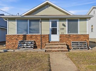 289 Derby St, Pekin, IL 61554