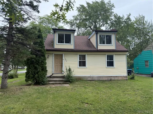 1295 E Park Rd, Grand Island, NY 14072