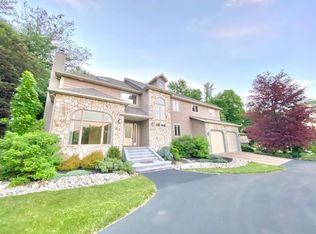 8019 State Route 60, Wakeman, OH 44889