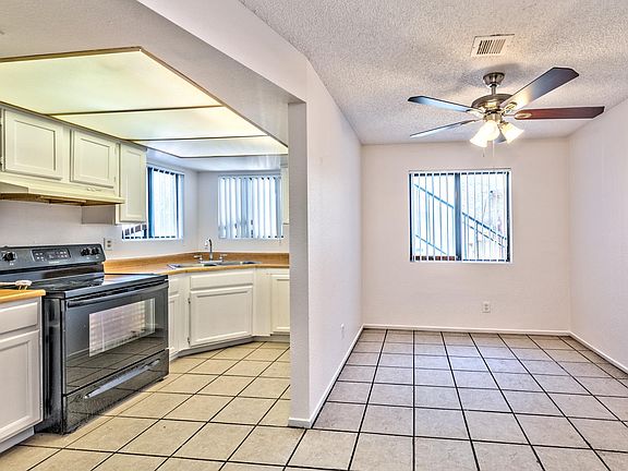 4th image of 503 N 28th St APT A
