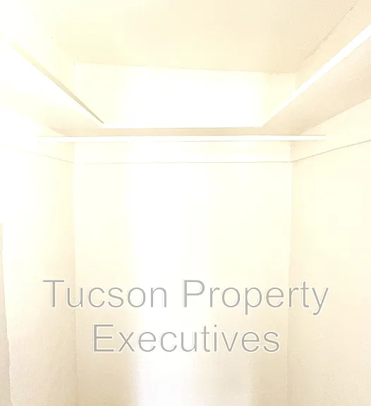1233 E Mabel St #2 — Photo 12