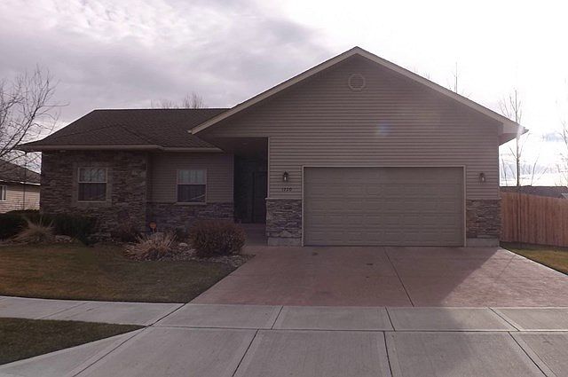 1st image of 1220 Grassland Dr