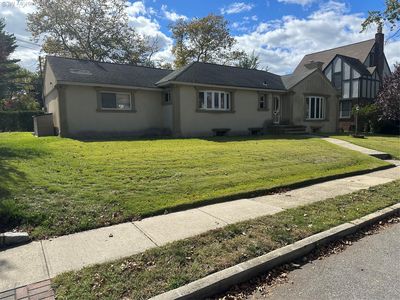 72 Cedar Road, Malverne, NY, 11565