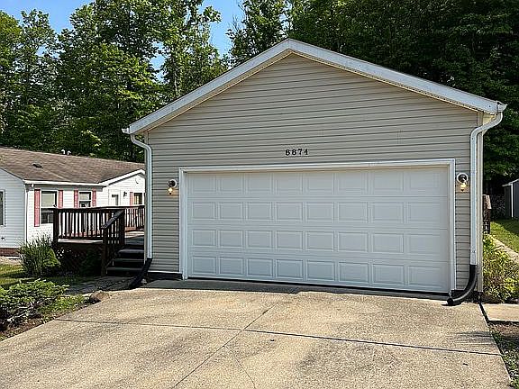 2nd image of 8874 Falcon Dr