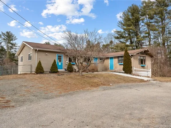 6 Old Willimantic Road, Chaplin, CT 06235