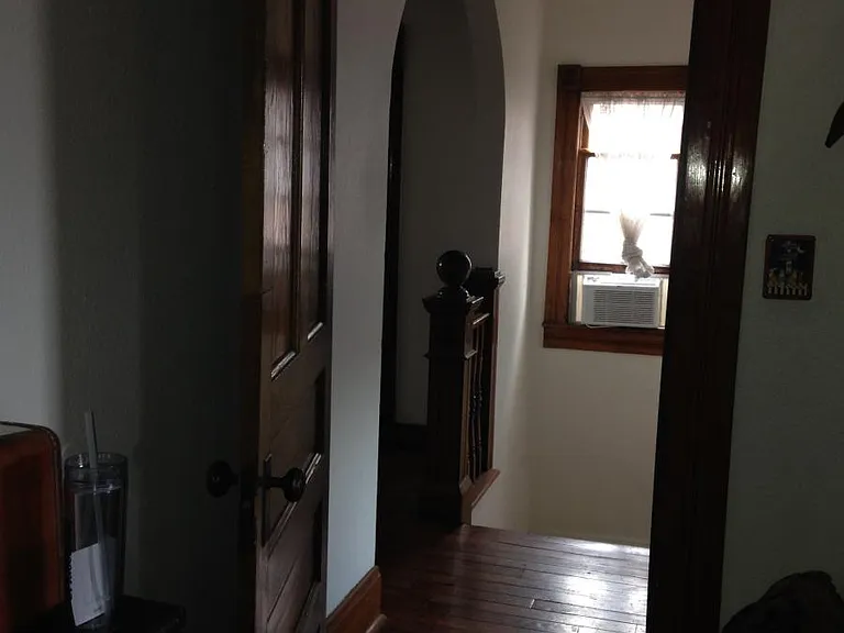 216 Broadway Blvd SE — Photo 11