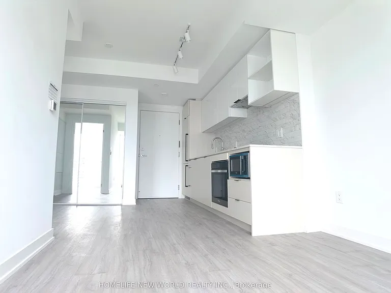 252 Church St #3017 — Photo 2