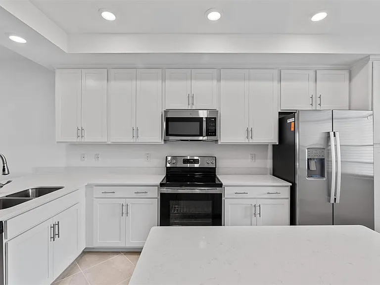 12180 Wellen Golf St #305 — Photo 7