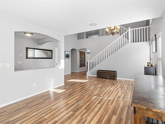 4th image of 18259 N Crestview Ln