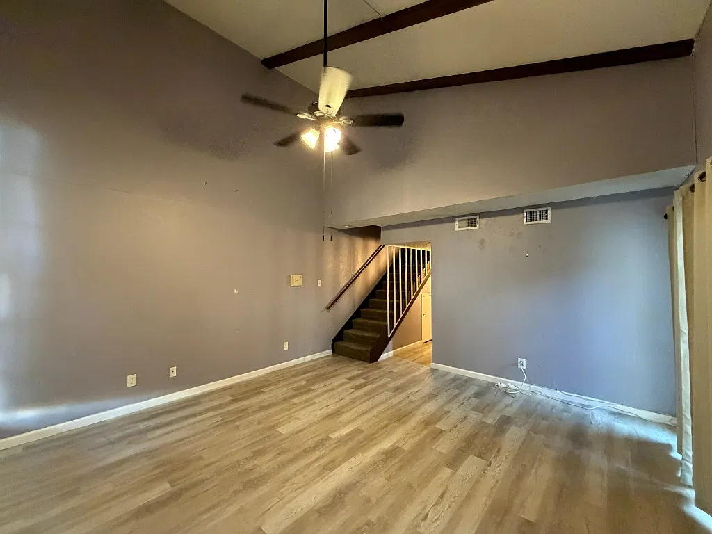 2 bed, 1.5 bath, 1120 sqft, $1,825 — Photo 3