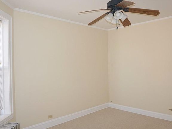 5th image of 6136 N Oakley Ave #3