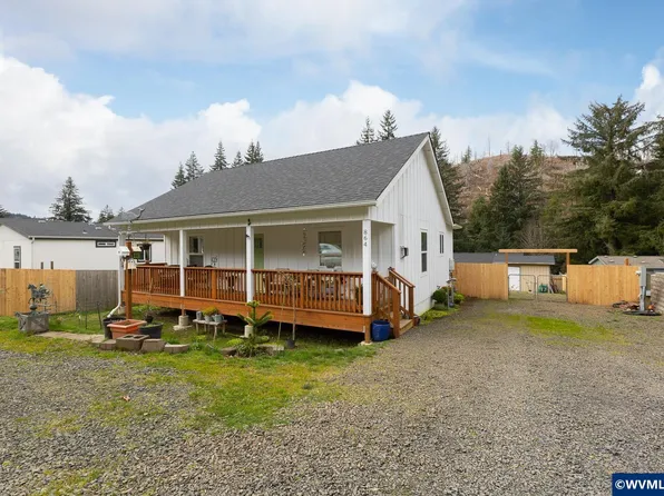 864 N Deerlane Loop, Otis, OR 97368