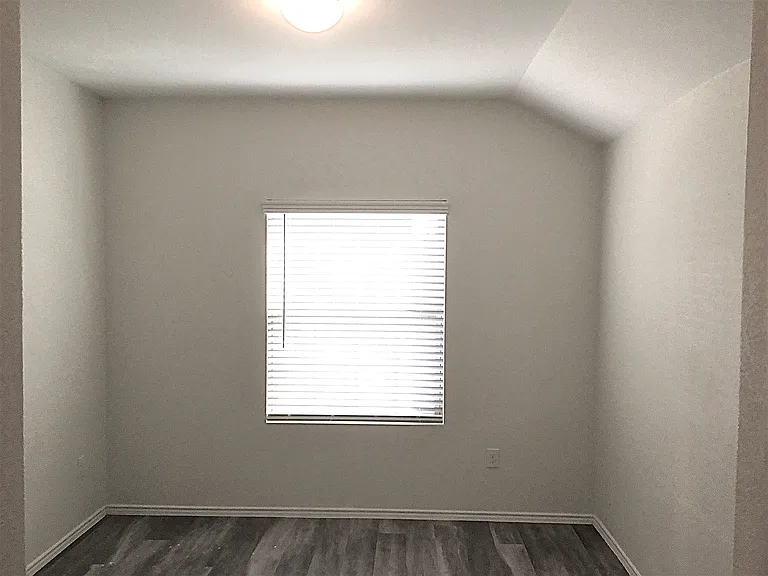 5728 Southerner Way — Photo 7