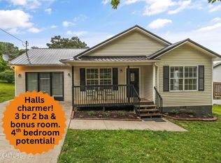8002 Hill Rd, Knoxville, TN 37938