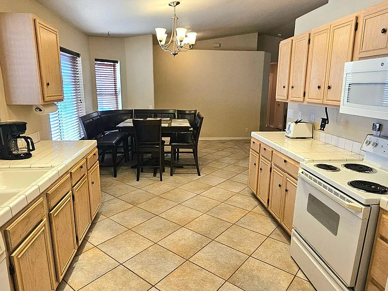 3051 Simitan Dr — Photo 11