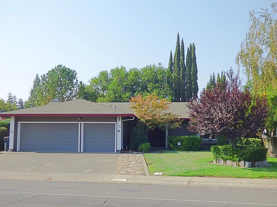 1st image of 1422 Marina Cir