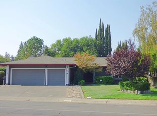1422 Marina Cir, Davis, CA