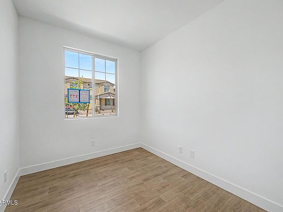4th image of 21501 E TIMBERLINE Road