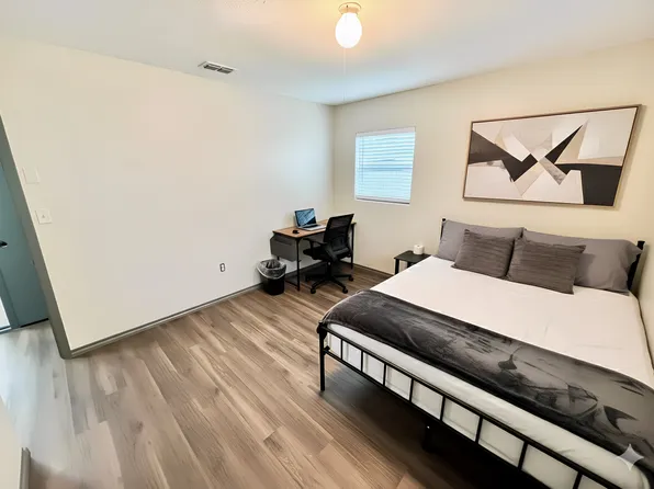 (undisclosed Address), Pt Richey, FL 34668