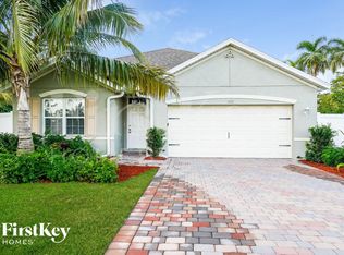 1402 Loma Linda Dr, Fort Myers, FL 33919