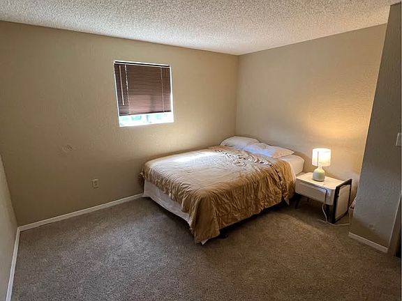 5th image of 4531 E Diablo Dr