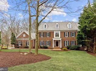 7000 Fawn Trail Ct, Bethesda, MD 20817