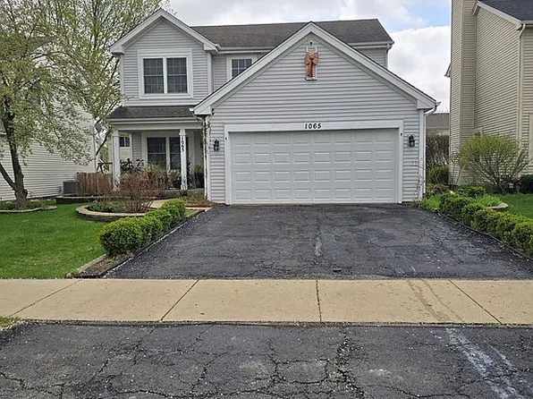 1065 Rosefield Ln, Aurora, IL 60504