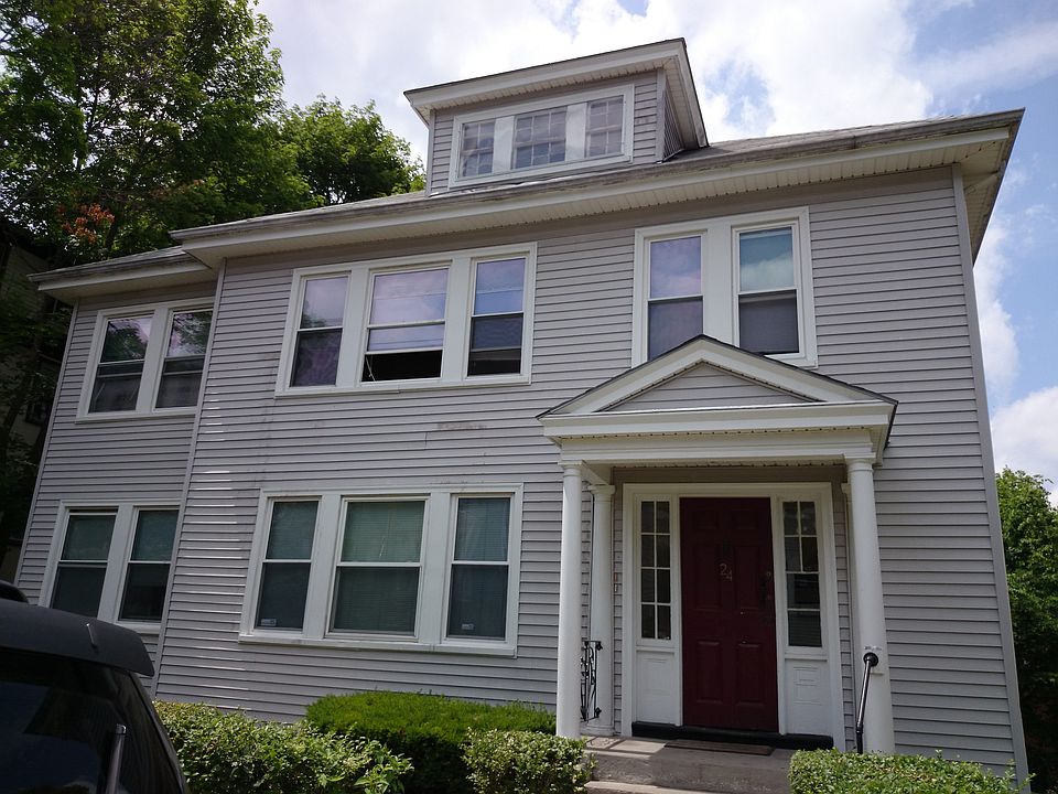 2nd image of 24 Gerald Rd