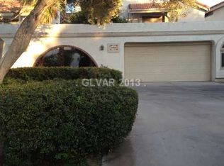 2916 Bel Air Dr, Las Vegas, NV 89109