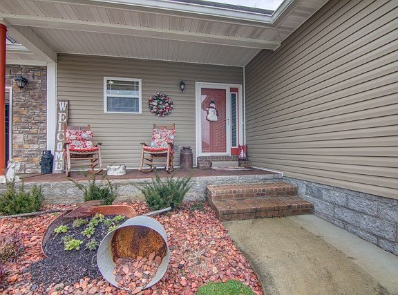 5th image of 188 Penny Hill Ln NE