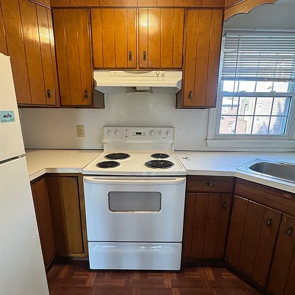 23 State St #4 — Photo 2