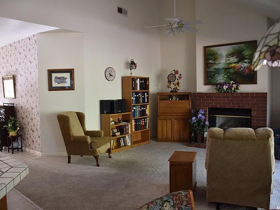 5th image of 5217 Willow Park Ct