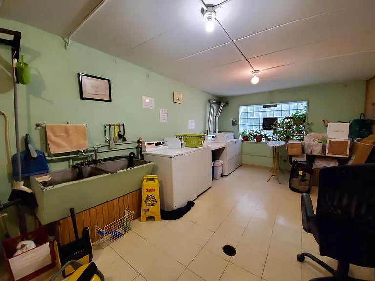 109 S Elmwood Ave #23 — Photo 8