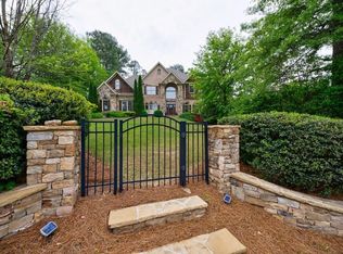 2429 Fairoaks Rd, Decatur, GA 30033