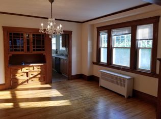 1105 Pleasant St #1, Worcester, MA 01602