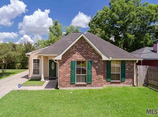 22930 Blakeney Dr, Plaquemine, LA 70764