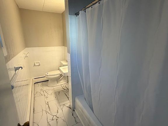 4th image of 117 North St #3