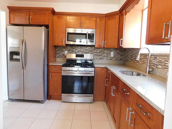 2nd image of 224 E 235th St #3