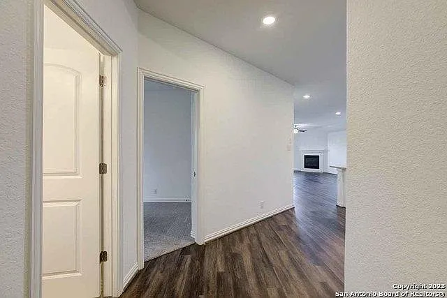 3 bed, 1540 sqft, $2,475 — Photo 2
