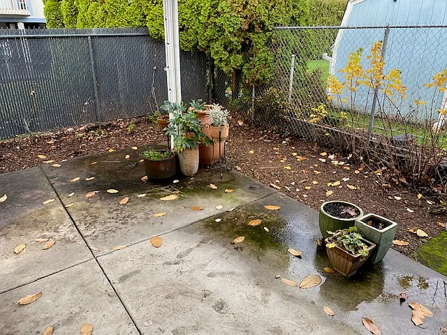 4431 SE 58th Ave — Photo 24