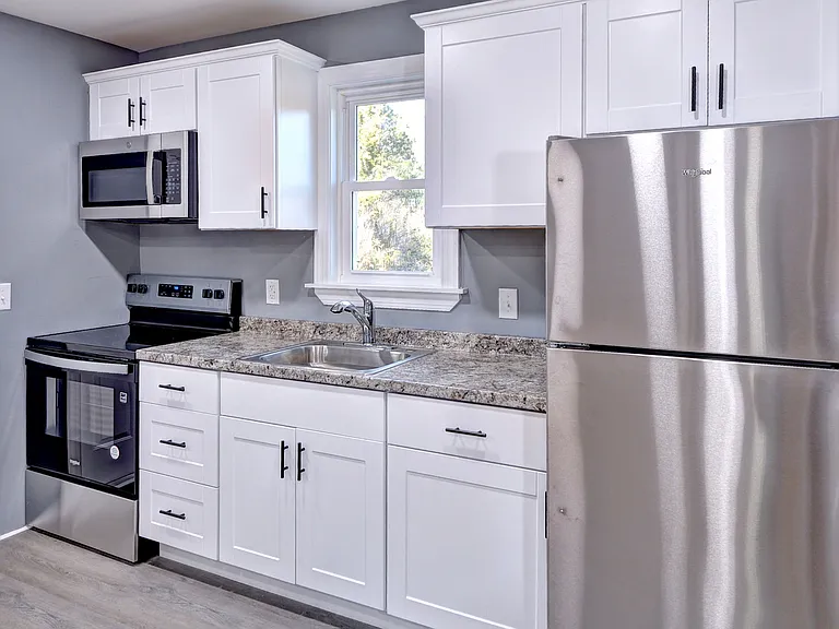 725 Jefferson Pl — Photo 15