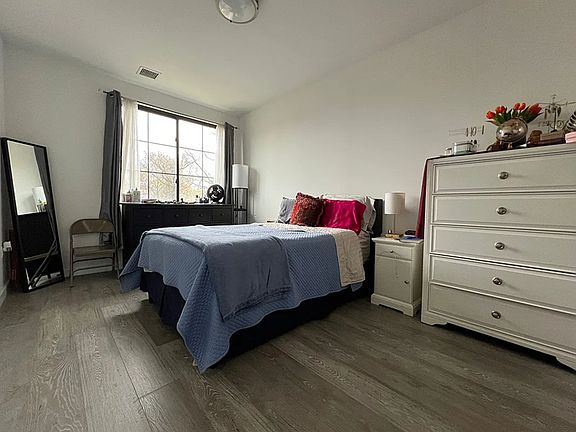 5th image of 283 Eldert St #3