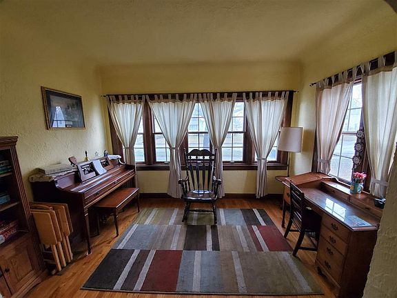 5th image of 1113 Elmwood Ave