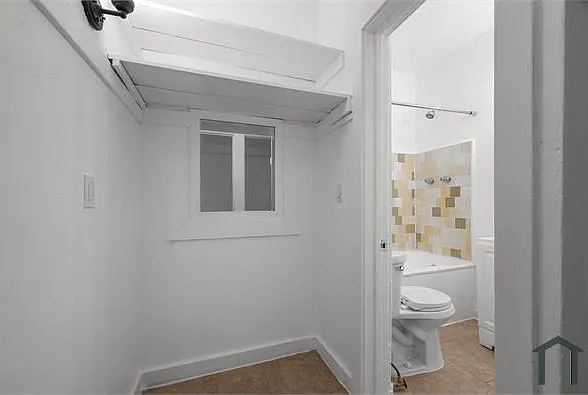910 S Mariposa Ave #17 — Photo 7