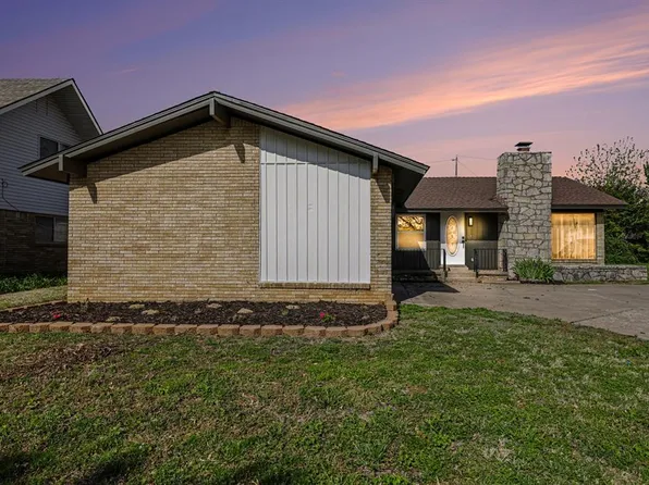 1001 Queensboro Pl, Yukon, OK 73099