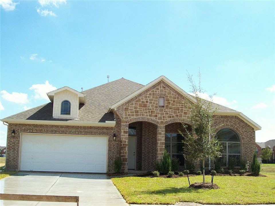 1st image of 23310 Parkway Lakes Ln