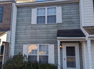 507 Springwood Dr, Jacksonville, NC 28546