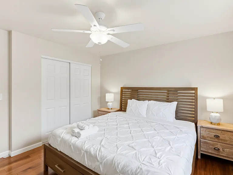 609 Stanford Ave — Photo 40