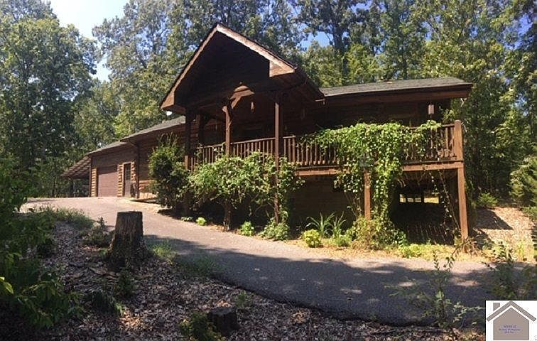 1st image of 556 Estates Dr