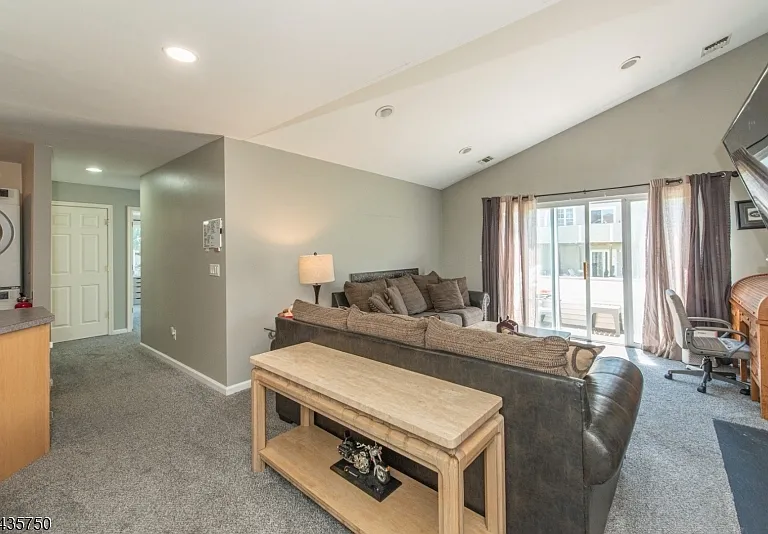 127 Falcon Ridge Way N #127 — Photo 8